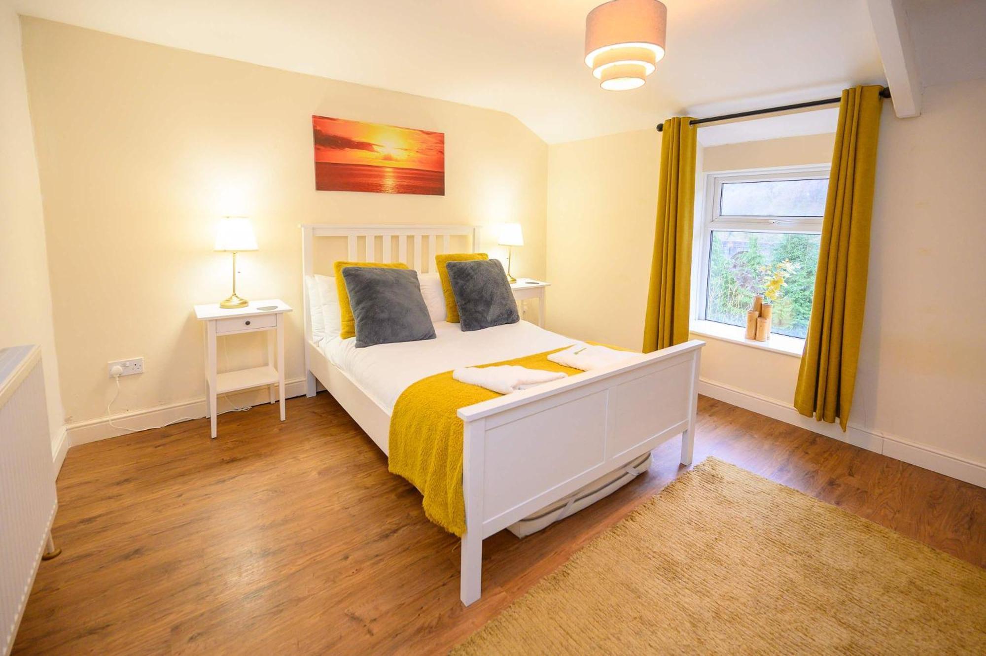 Llareggub Amazing House In Afan Forest With Breath-Taking Views By Staystaycations Port Talbot Eksteriør bilde