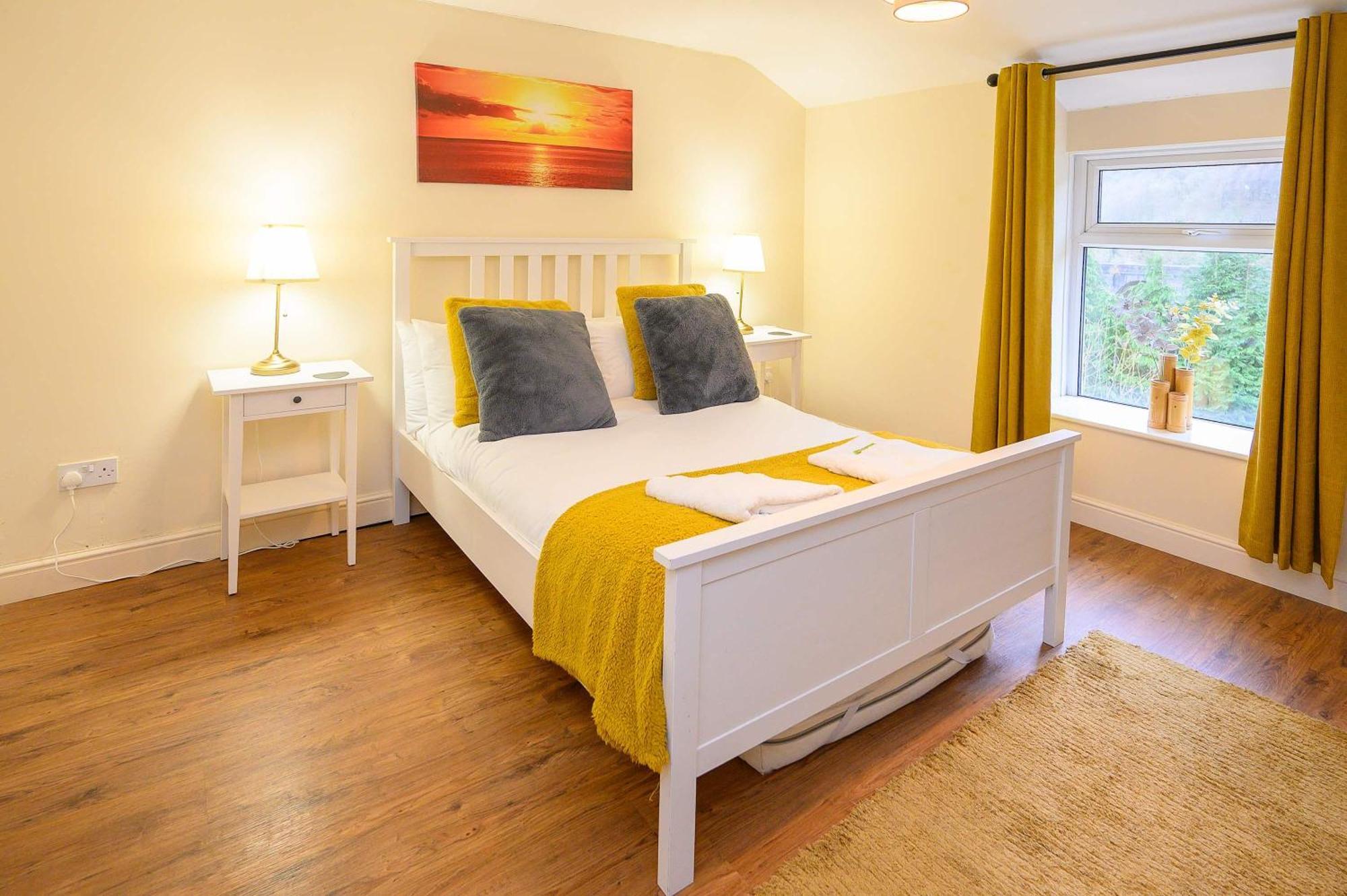 Llareggub Amazing House In Afan Forest With Breath-Taking Views By Staystaycations Port Talbot Eksteriør bilde
